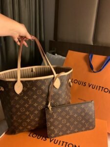 LUIS VITTON NEVERFUL MM - (1st Quality)